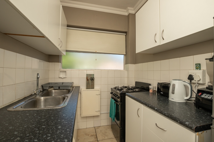 1 Bedroom Property for Sale in Mowbray Western Cape